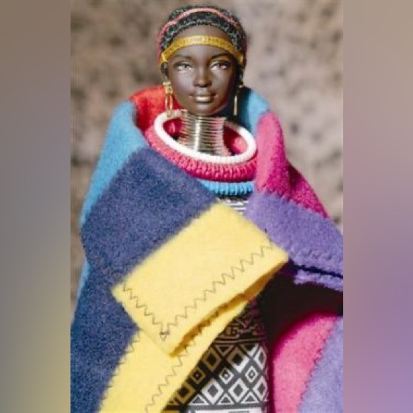 Princess of South Africa Barbie Ndebele Doll 2002 - Picture 3 of 8